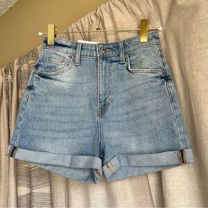 H&M Mom High Rise Denim Shorts | Size 2 | Light Wash | NWT